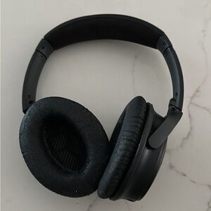 Bose Quite Comfort 35 II Noise Canceling Headphones - Black